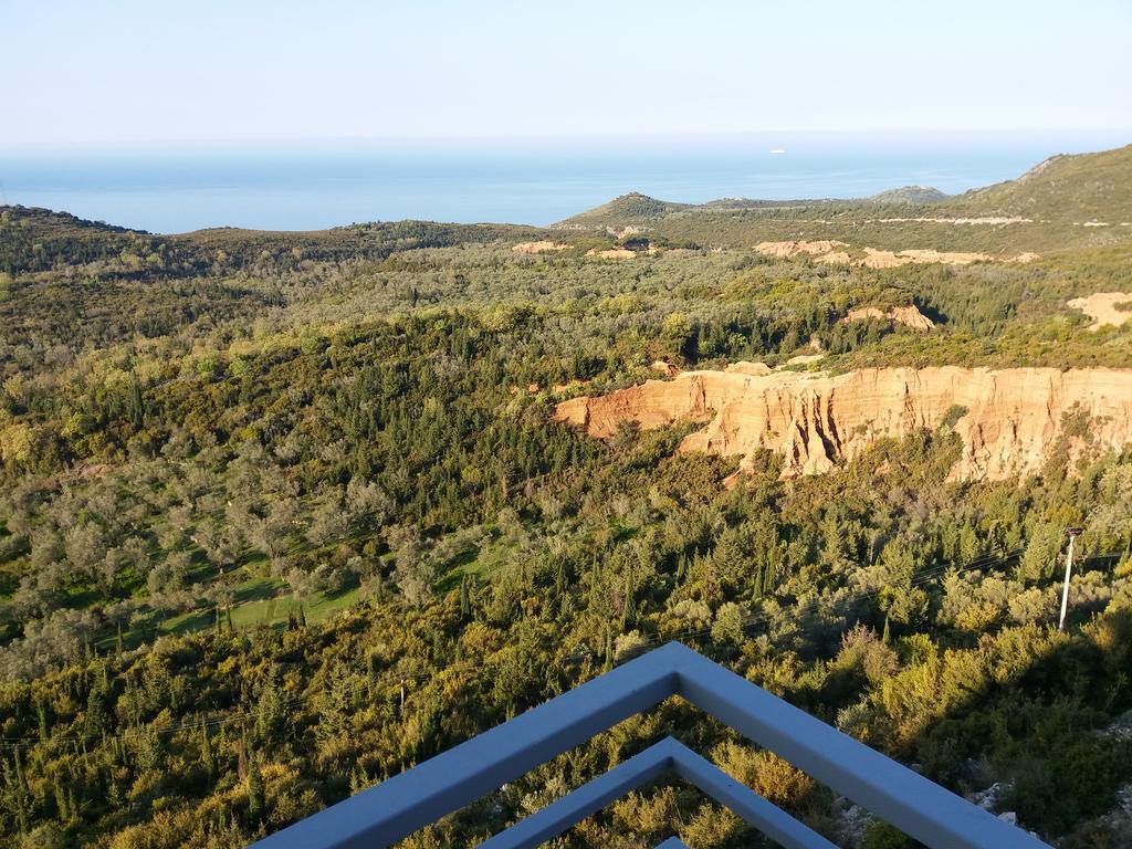 Vila Tatjana Pension Vuno Buitenkant foto